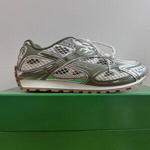 Bottega Veneta Orbits silver Women sneakers
